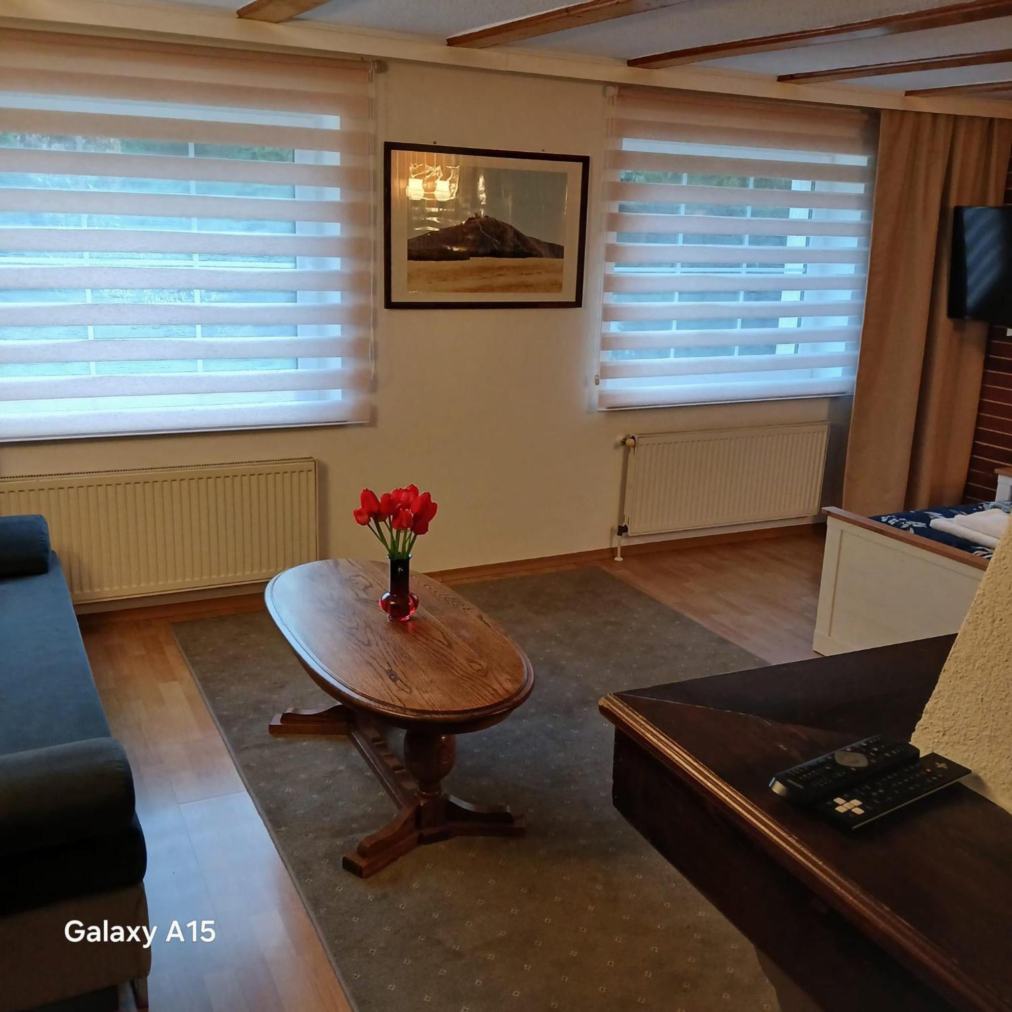 Apartamentvanessa คาร์ปัตซ์ ภายนอก รูปภาพ